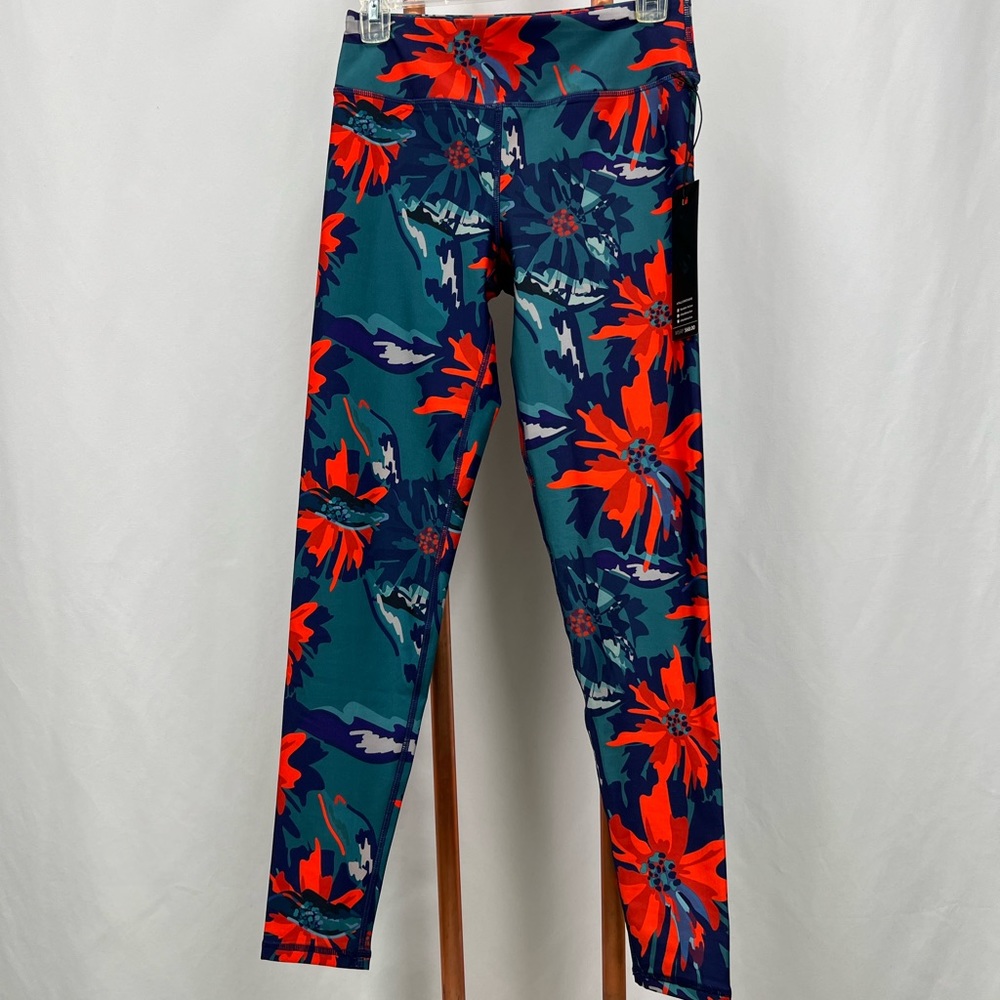 NWT Kyodan Active Run/Work Out Tights, Size Small, stunning colors.